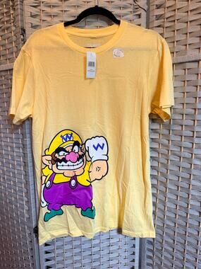 Nintendo Super Mario Wario Pull Over Short Sleeve Men's T-Shirt Yellow M NEW